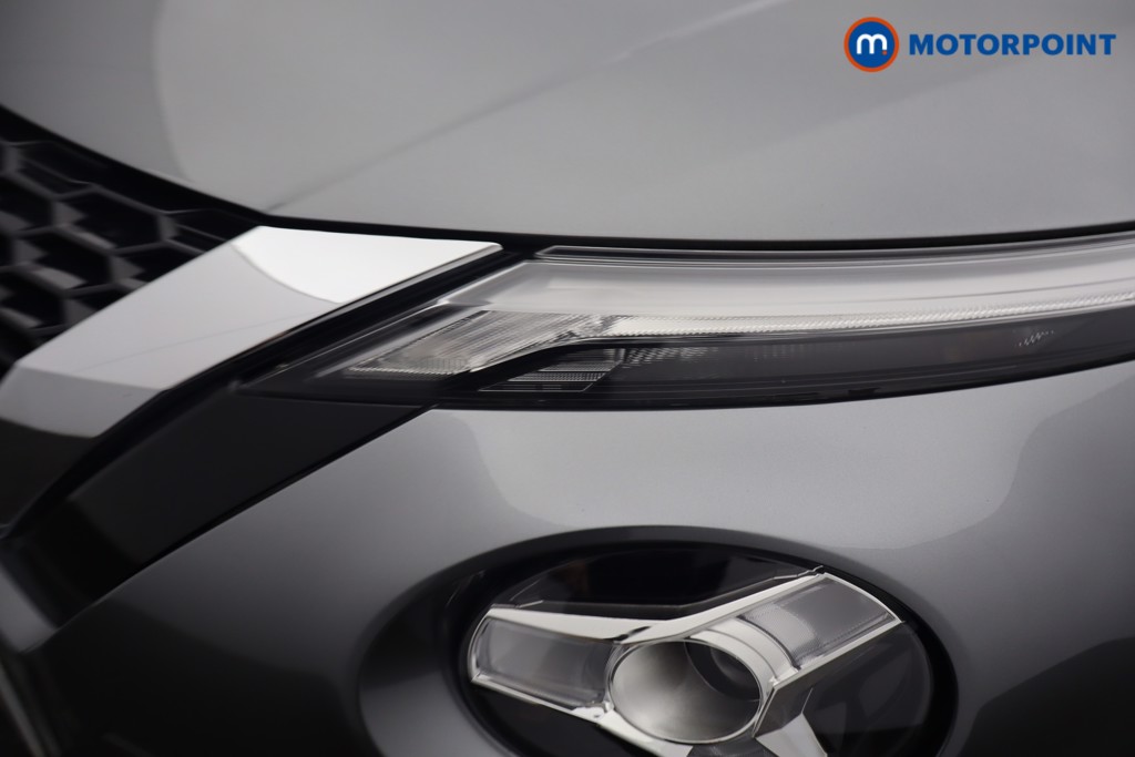 Nissan Juke N-Connecta Automatic Petrol SUV - Stock Number (1652383) - 26th supplementary image