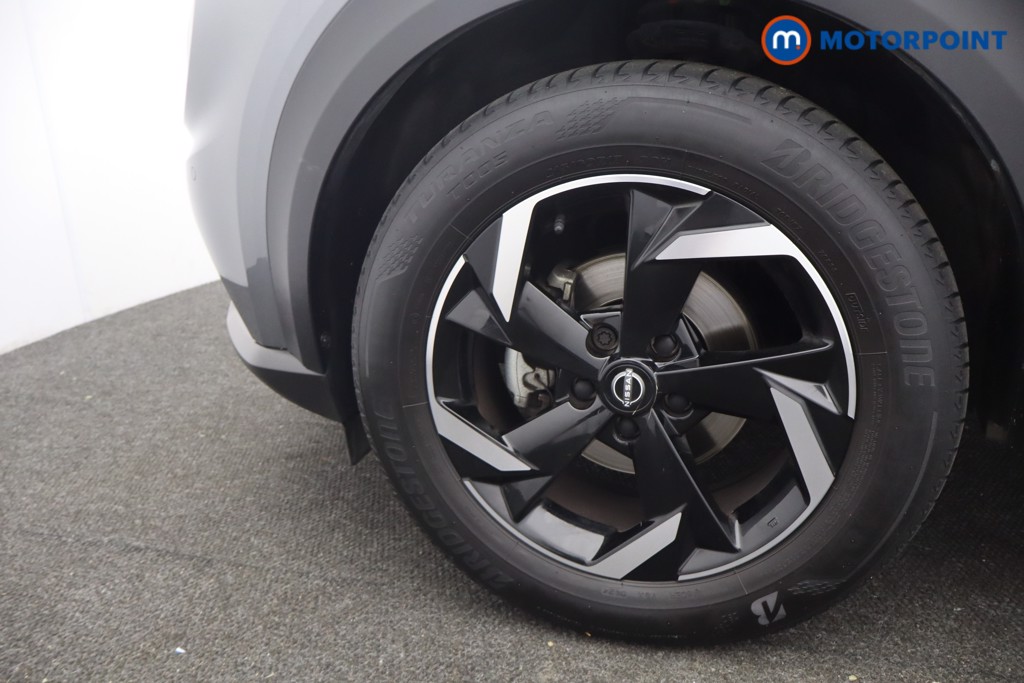 Nissan Juke N-Connecta Automatic Petrol SUV - Stock Number (1652383) - 28th supplementary image