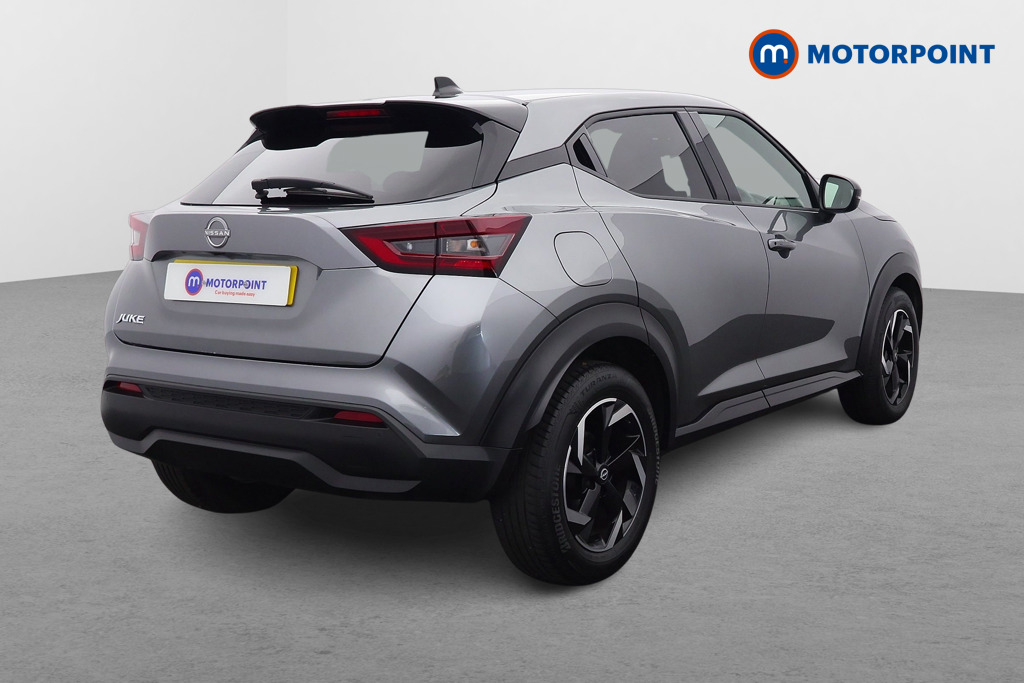 Nissan Juke N-Connecta Automatic Petrol SUV - Stock Number (1652383) - Drivers side rear corner