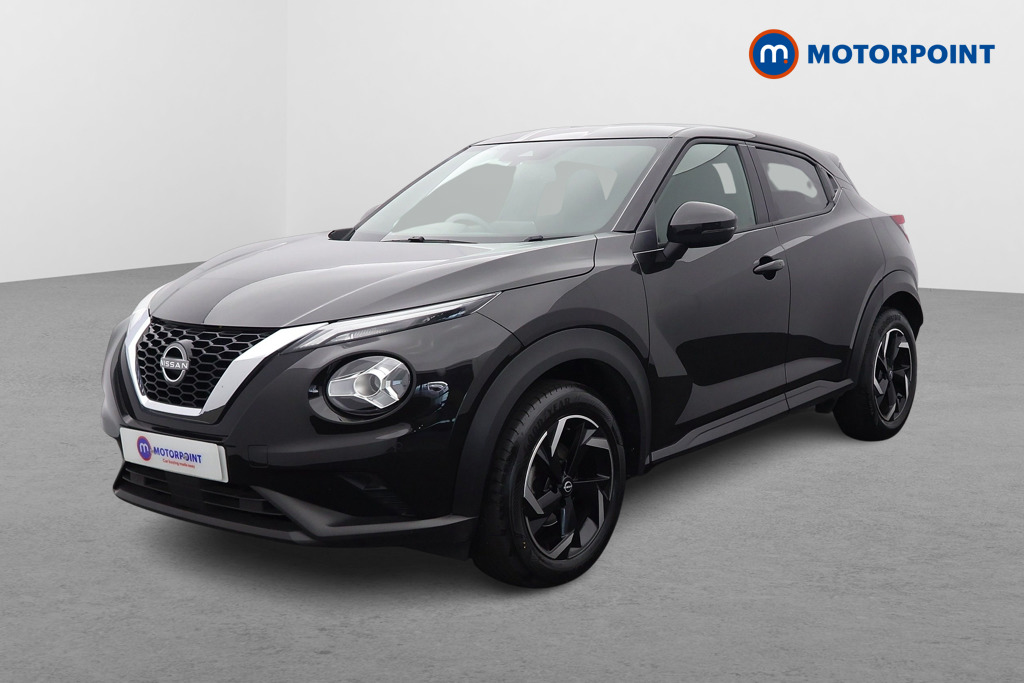 Nissan Juke N-Connecta Automatic Petrol SUV - Stock Number (1652394) - Passenger side front corner