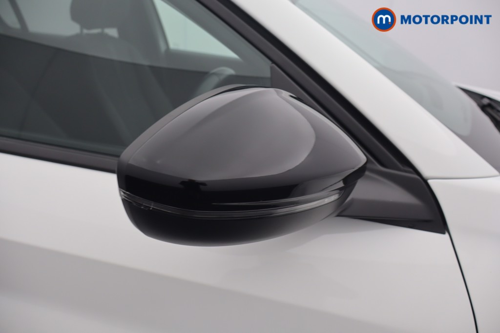 Peugeot 208 Allure Premium -Plus Automatic Petrol Hatchback - Stock Number (1652397) - 23rd supplementary image