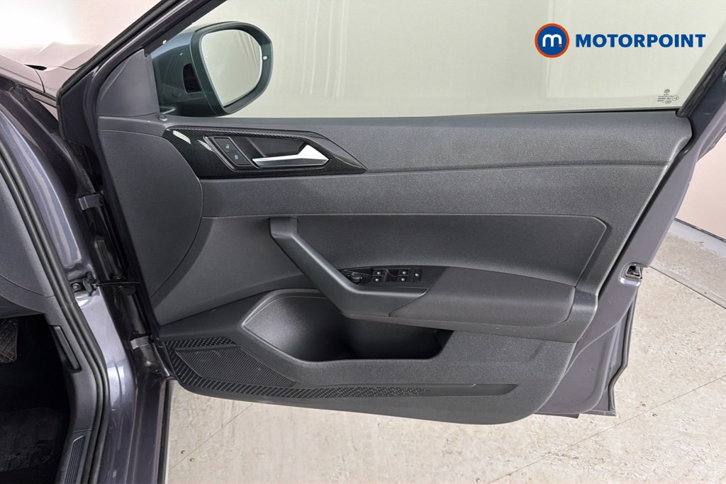 Volkswagen Taigo Life Manual Petrol SUV - Stock Number (1652641) - 19th supplementary image
