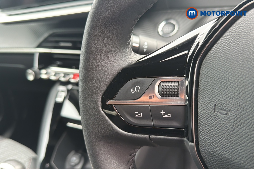 Peugeot 2008 Allure Manual Petrol SUV - Stock Number (1652793) - 4th supplementary image