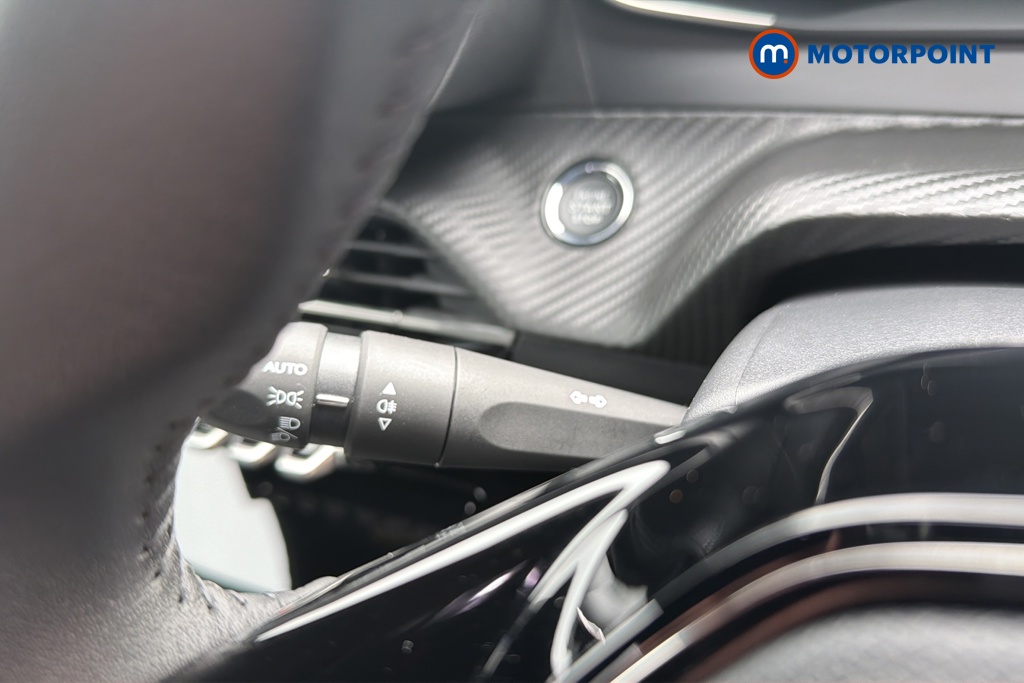 Peugeot 2008 Allure Manual Petrol SUV - Stock Number (1652793) - 5th supplementary image