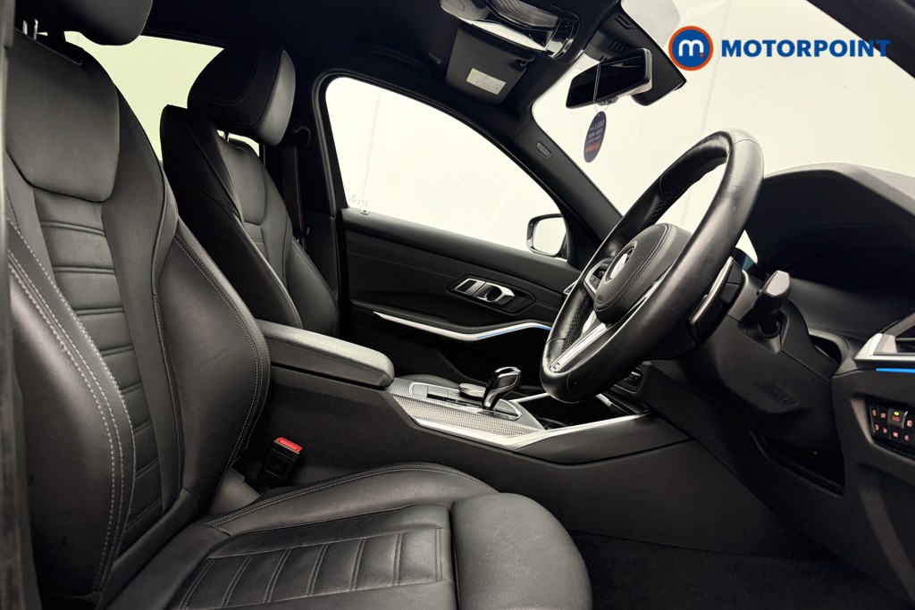 BMW 3 Series M Sport Automatic Petrol Plug-In Hybrid Saloon - Stock Number (1652853) - 8th supplementary image