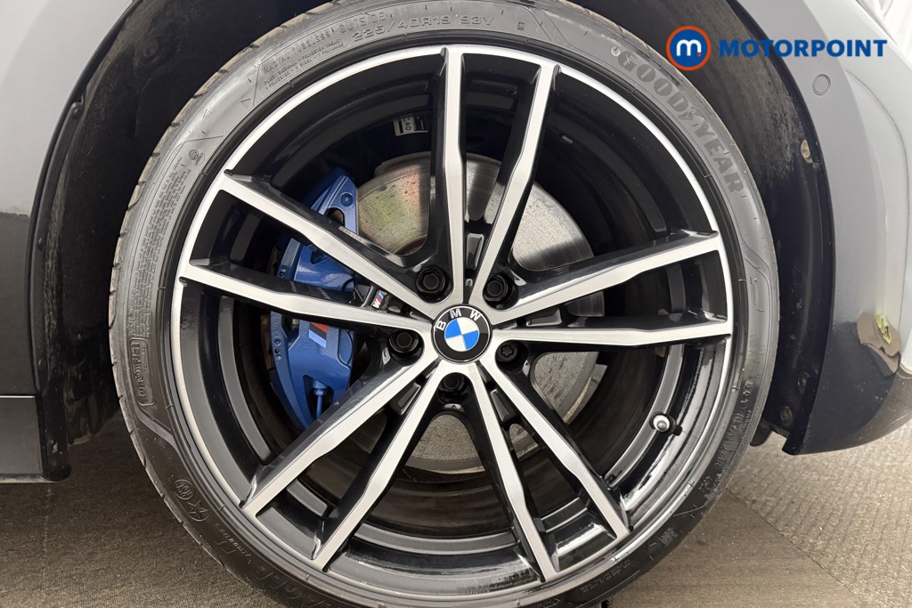 BMW 3 Series M Sport Automatic Petrol Plug-In Hybrid Saloon - Stock Number (1652853) - 11th supplementary image