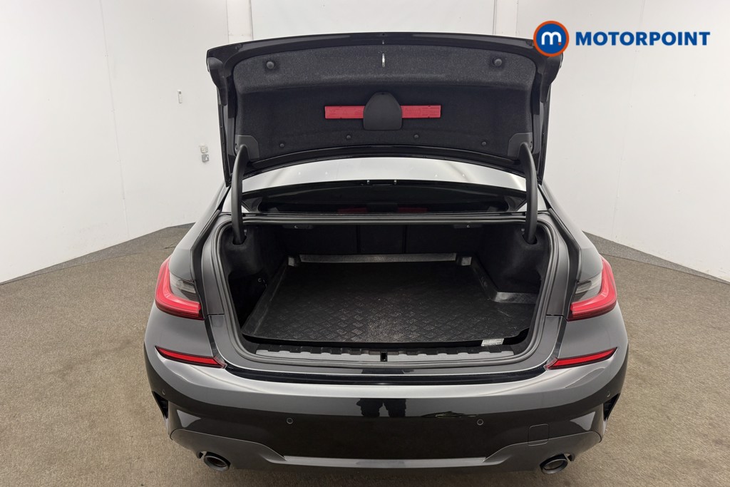BMW 3 Series M Sport Automatic Petrol Plug-In Hybrid Saloon - Stock Number (1652853) - 23rd supplementary image