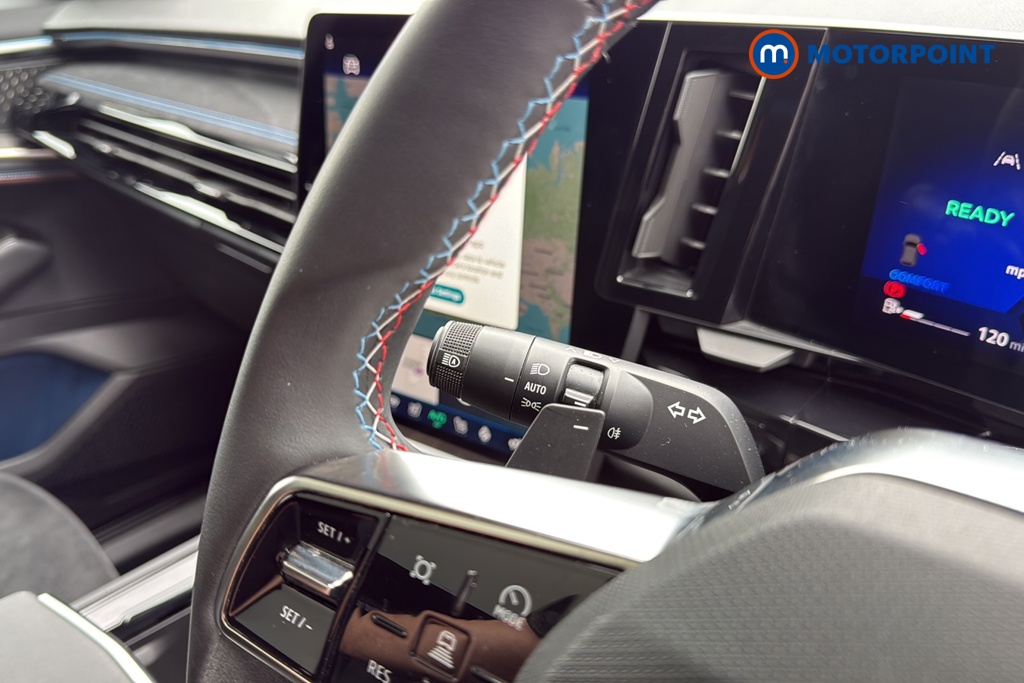 Renault Rafale Iconic Esprit Alpine Automatic Petrol-Electric Hybrid SUV - Stock Number (1653023) - 5th supplementary image