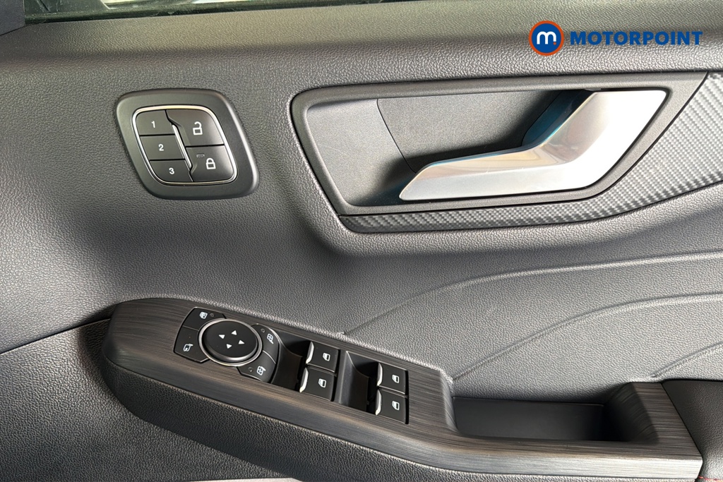 Ford Kuga St-Line Automatic Petrol-Electric Hybrid SUV - Stock Number (1653127) - 19th supplementary image