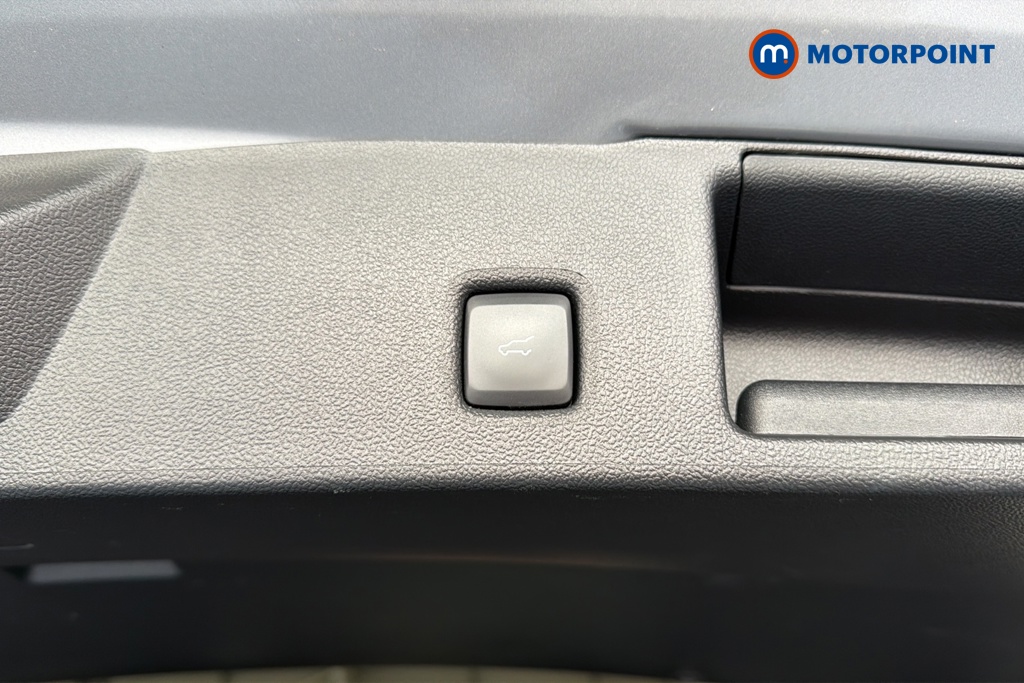 Ford Kuga St-Line Automatic Petrol-Electric Hybrid SUV - Stock Number (1653127) - 35th supplementary image