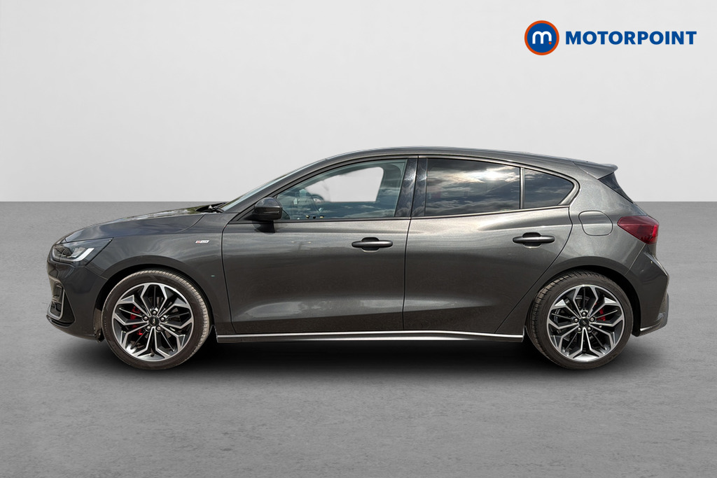 Ford Focus St-Line Vignale Manual Petrol Hatchback - Stock Number (1653412) - Drivers side