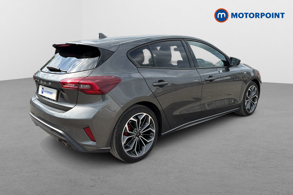Ford Focus St-Line Vignale Manual Petrol Hatchback - Stock Number (1653412) - Passenger side rear corner