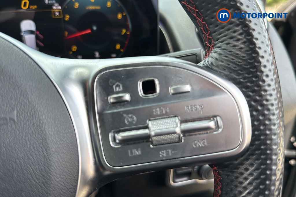 Mercedes-Benz GLB Amg Line Automatic Petrol SUV - Stock Number (1653459) - 3rd supplementary image