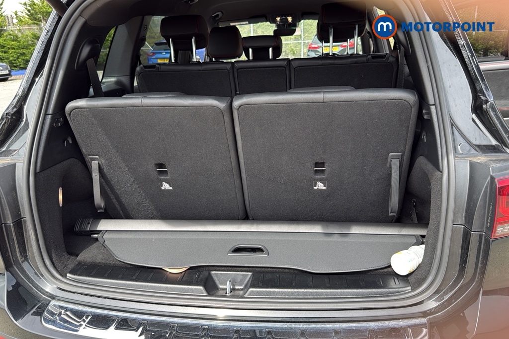 Mercedes-Benz GLB Amg Line Automatic Petrol SUV - Stock Number (1653459) - 31st supplementary image
