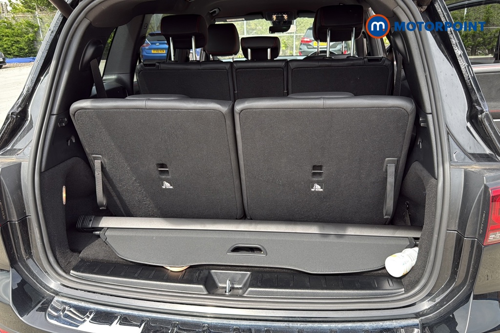 Mercedes-Benz GLB Amg Line Automatic Petrol SUV - Stock Number (1653459) - 32nd supplementary image