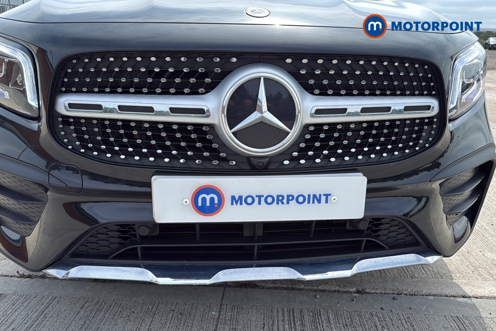 Mercedes-Benz GLB Amg Line Automatic Petrol SUV - Stock Number (1653459) - 43rd supplementary image