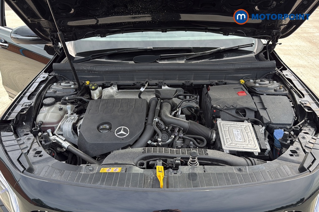 Mercedes-Benz GLB Amg Line Automatic Petrol SUV - Stock Number (1653459) - 48th supplementary image