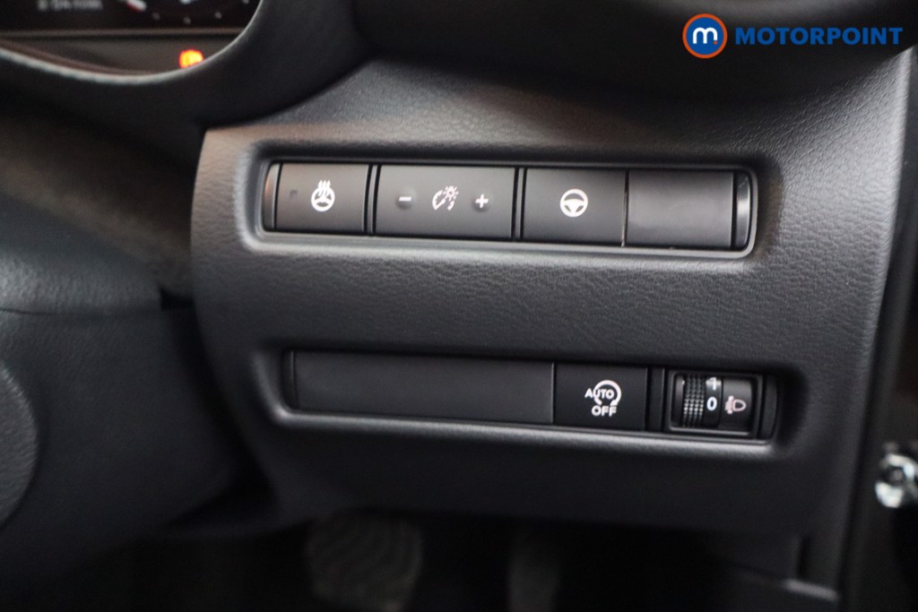 Nissan Juke Tekna Automatic Petrol SUV - Stock Number (1596483) - 13th supplementary image