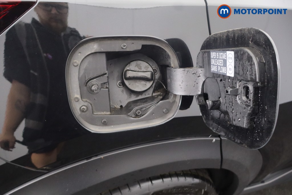 Nissan Juke Tekna Automatic Petrol SUV - Stock Number (1596483) - 21st supplementary image
