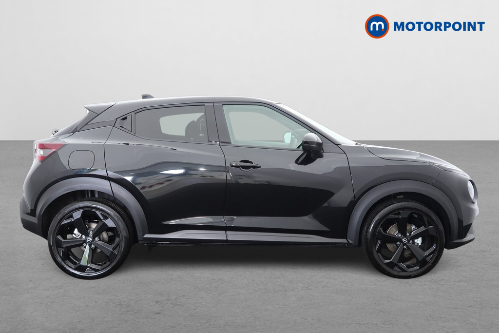 Nissan Juke Tekna Automatic Petrol SUV - Stock Number (1596483) - Drivers side