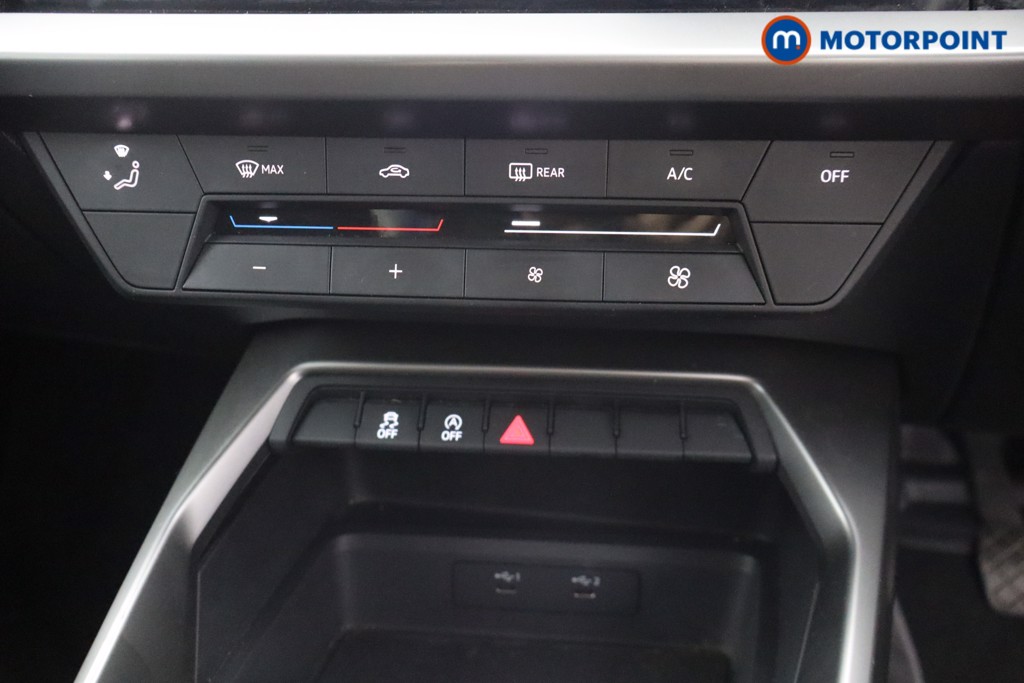 Audi A3 Technik Manual Petrol Hatchback - Stock Number (1597177) - 3rd supplementary image