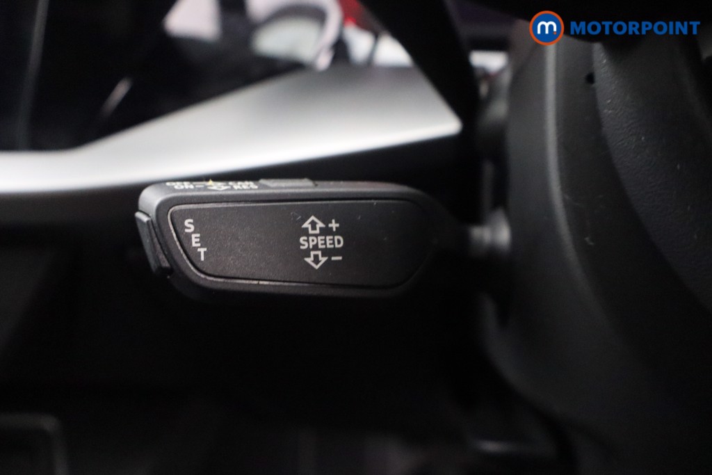 Audi A3 Technik Manual Petrol Hatchback - Stock Number (1597177) - 6th supplementary image
