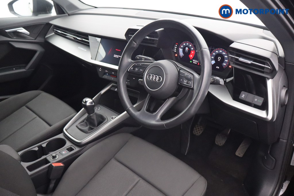 Audi A3 Technik Manual Petrol Hatchback - Stock Number (1597177) - 1st supplementary image