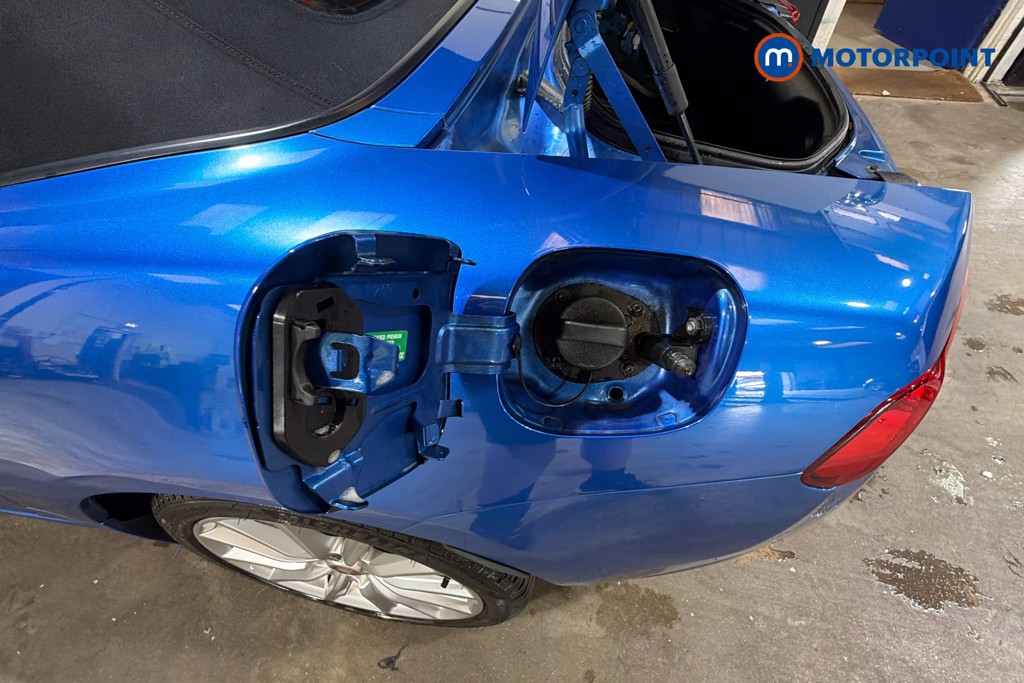 Fiat 124 Spider Lusso Plus Manual Petrol Convertible - Stock Number (1635411) - 41st supplementary image