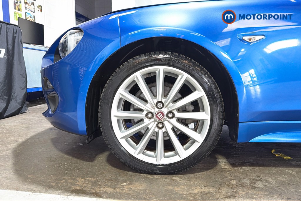 Fiat 124 Spider Lusso Plus Manual Petrol Convertible - Stock Number (1635411) - 47th supplementary image