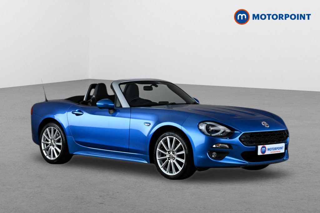 Fiat 124 Spider Lusso Plus Manual Petrol Convertible - Stock Number (1635411) - Drivers side front corner
