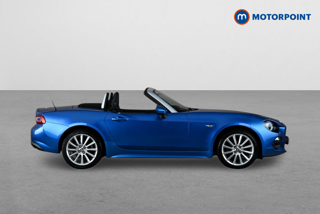 Fiat 124 Spider Lusso Plus Manual Petrol Convertible - Stock Number (1635411) - Drivers side