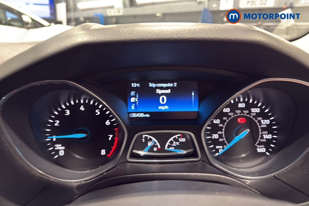 Ford Focus Titanium Manual Petrol Hatchback - Stock Number (1638832) - 7th supplementary image