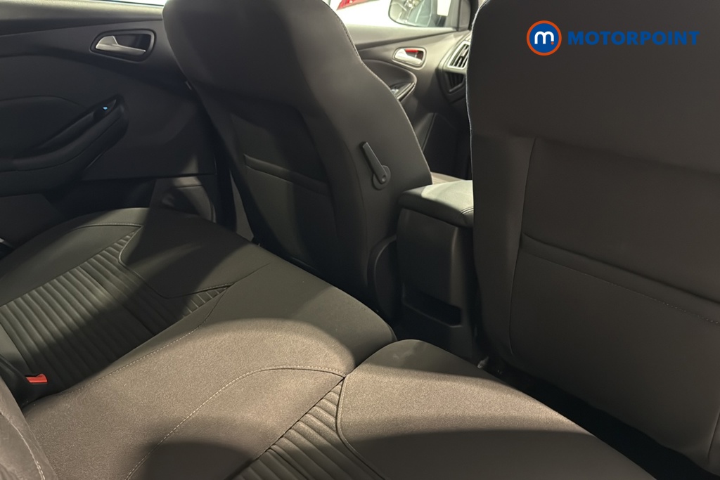 Ford Focus Titanium Manual Petrol Hatchback - Stock Number (1638832) - 28th supplementary image