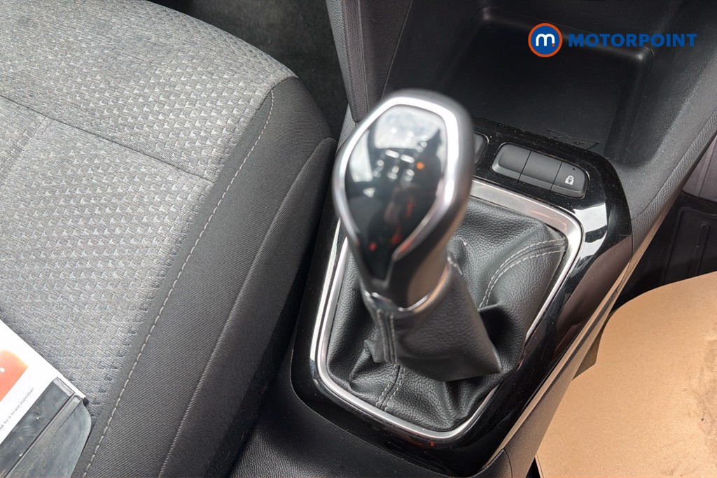 Vauxhall Corsa Design Manual Petrol Hatchback - Stock Number (1641255) - 15th supplementary image