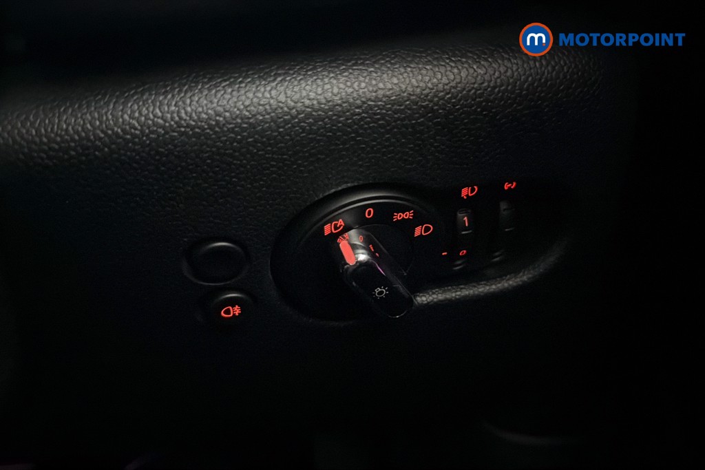 Mini Hatchback Cooper Classic Automatic Petrol Hatchback - Stock Number (1641713) - 18th supplementary image