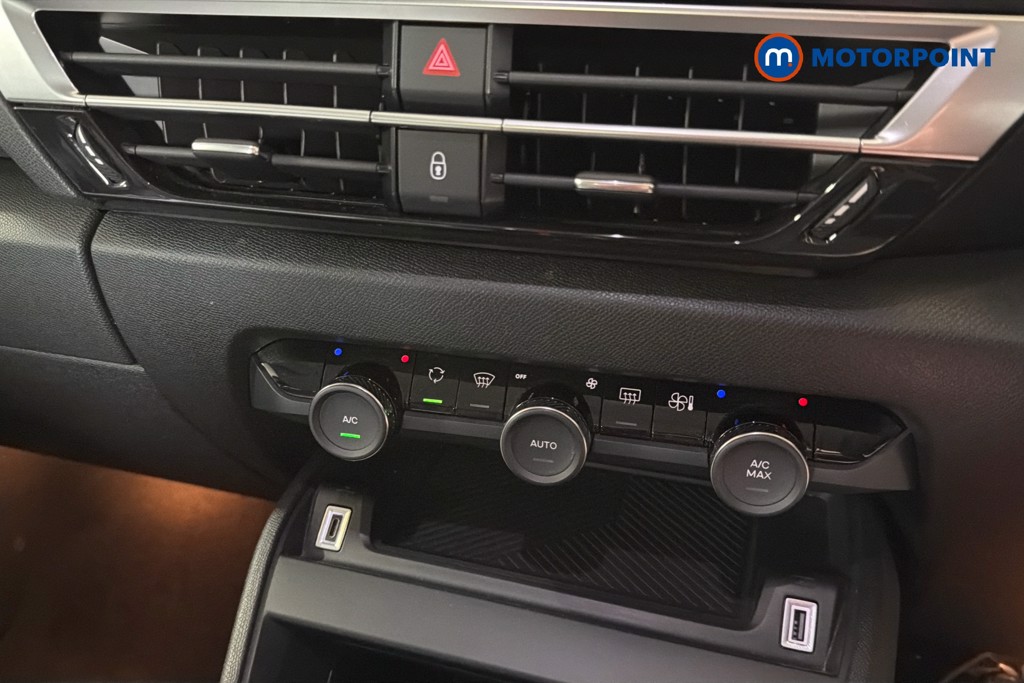 Citroen C4 YOU Manual Petrol Hatchback - Stock Number (1642023) - 12th supplementary image
