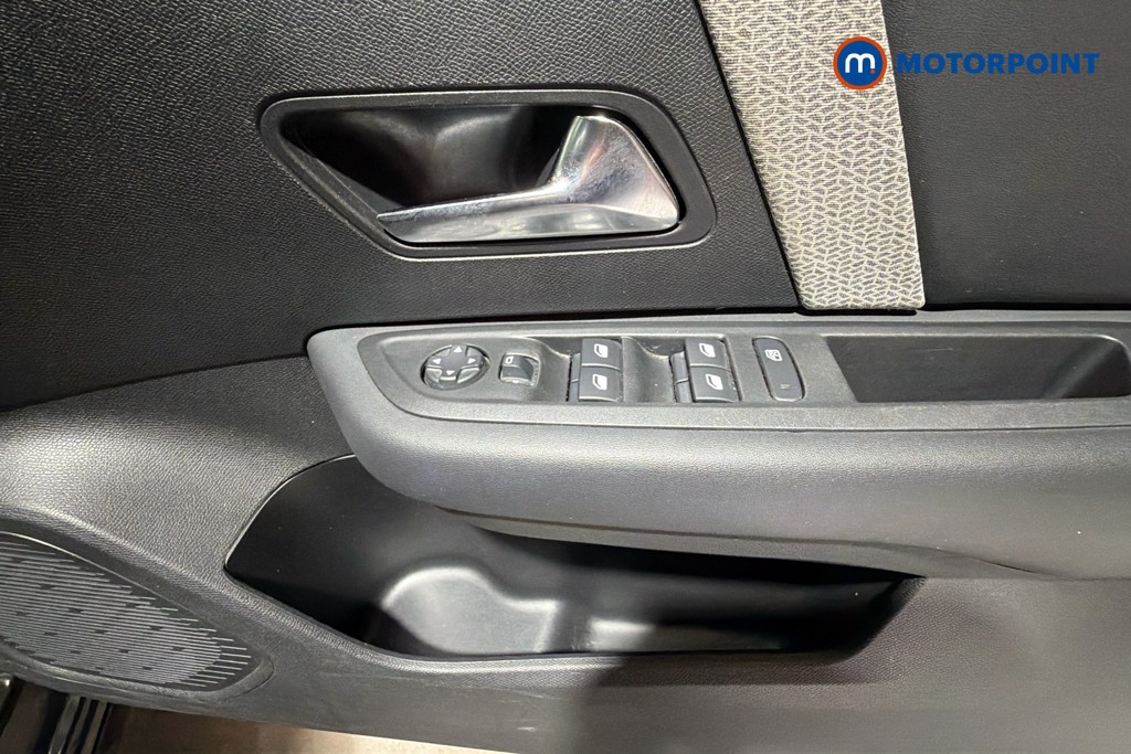 Citroen C4 YOU Manual Petrol Hatchback - Stock Number (1642023) - 20th supplementary image