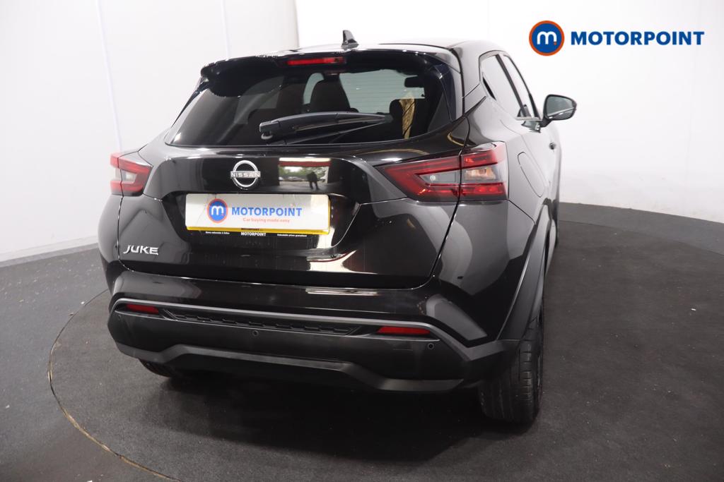 Nissan Juke N-Connecta Manual Petrol SUV - Stock Number (1642360) - 2nd supplementary image