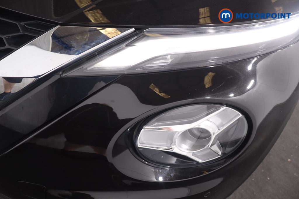 Nissan Juke N-Connecta Manual Petrol SUV - Stock Number (1642360) - 25th supplementary image