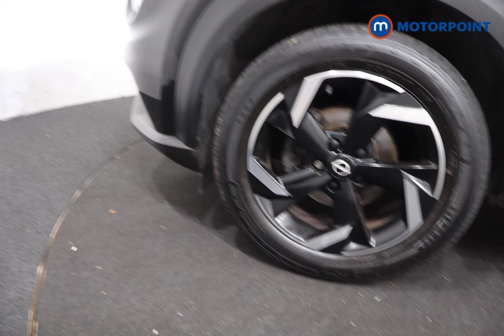 Nissan Juke N-Connecta Manual Petrol SUV - Stock Number (1642360) - 27th supplementary image