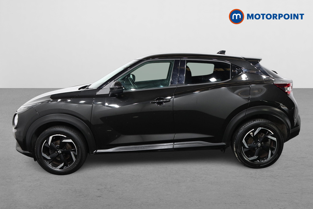 Nissan Juke N-Connecta Manual Petrol SUV - Stock Number (1642360) - Passenger side
