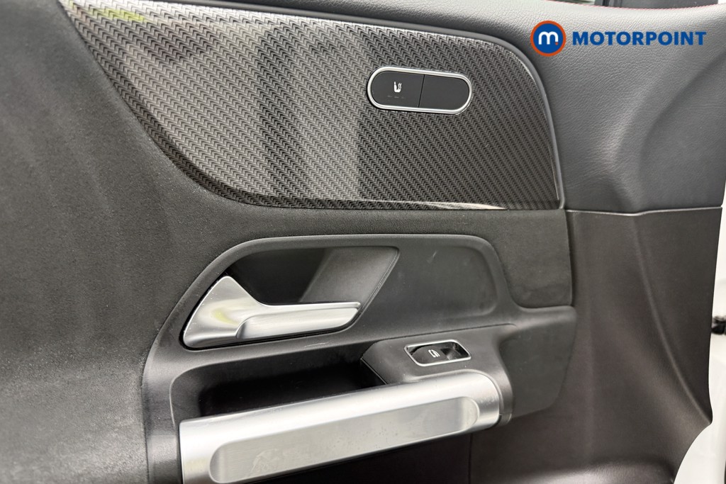 Mercedes-Benz GLB Amg Line Automatic Diesel SUV - Stock Number (1643628) - 6th supplementary image