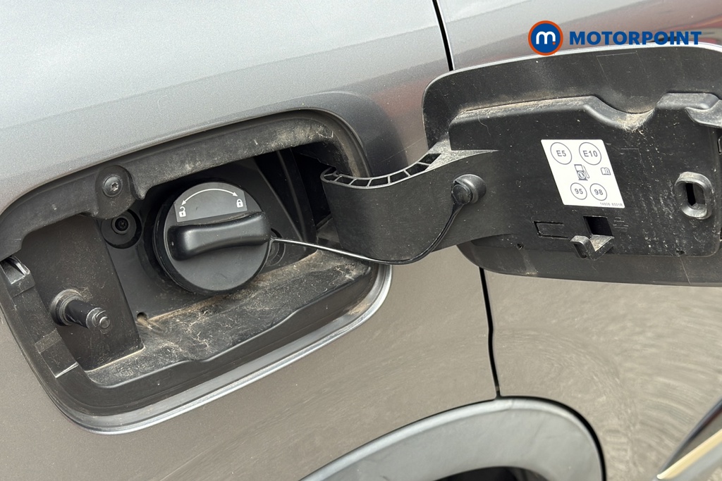 Renault Arkana Engineered Automatic Petrol-Electric Hybrid SUV - Stock Number (1644087) - 41st supplementary image