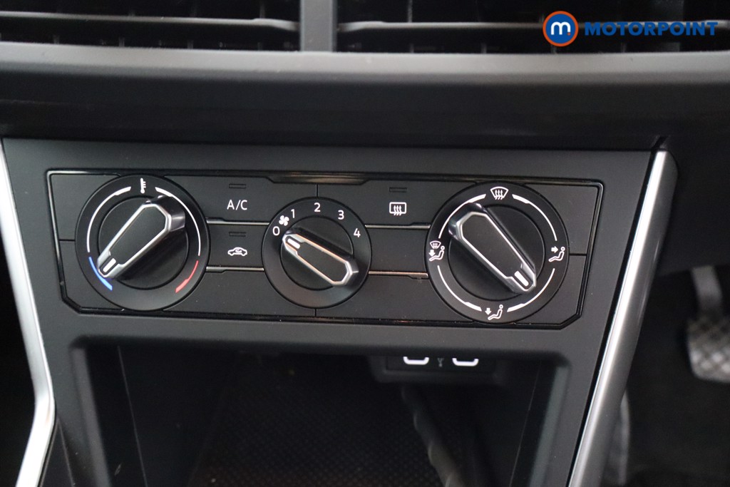 Volkswagen Polo Life Manual Petrol Hatchback - Stock Number (1644267) - 3rd supplementary image