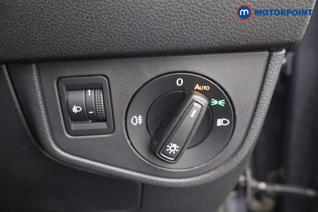 Volkswagen Polo Life Manual Petrol Hatchback - Stock Number (1644267) - 8th supplementary image