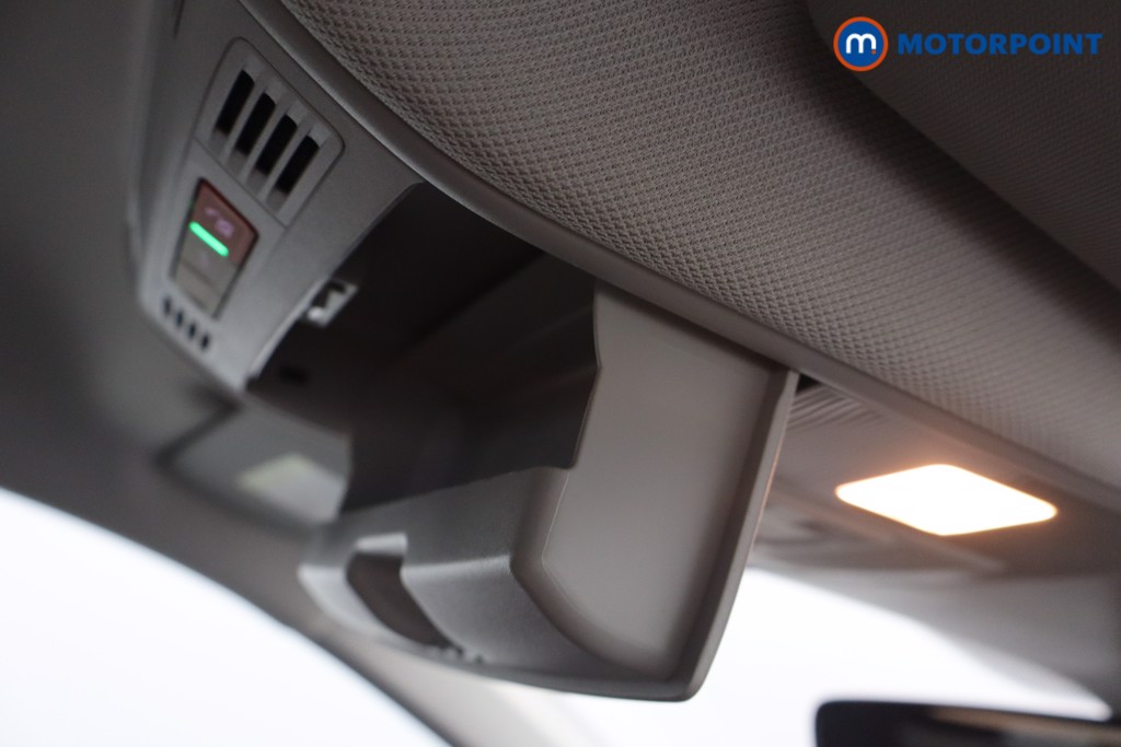 Volkswagen Polo Life Manual Petrol Hatchback - Stock Number (1644267) - 9th supplementary image