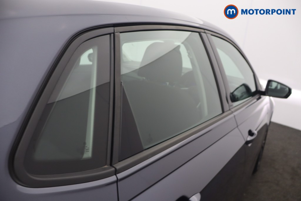 Volkswagen Polo Life Manual Petrol Hatchback - Stock Number (1644267) - 17th supplementary image