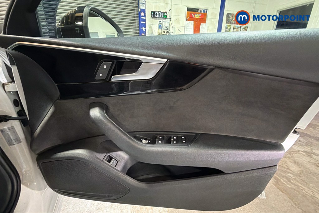Audi A4 Black Edition Automatic Petrol Estate - Stock Number (1644463) - 19th supplementary image