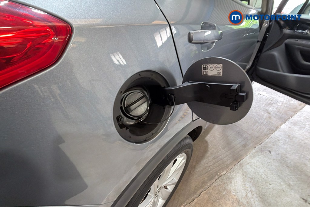 Vauxhall Mokka X Design Nav Manual Petrol SUV - Stock Number (1645066) - 41st supplementary image