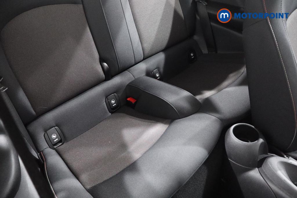Mini Hatchback Cooper Classic Manual Petrol Hatchback - Stock Number (1645264) - 9th supplementary image